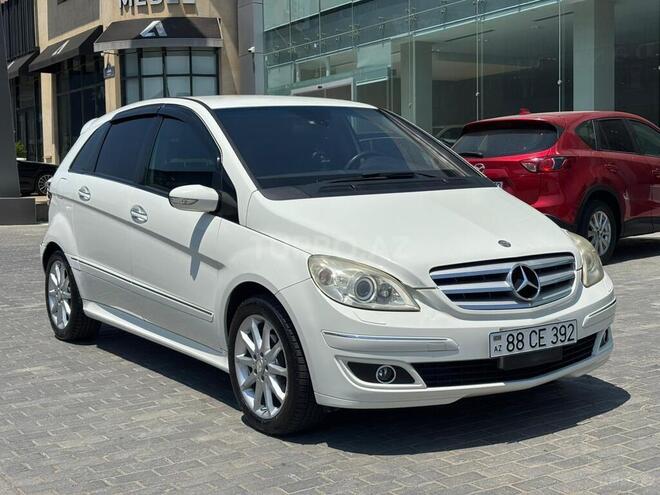 Mercedes B 170-2