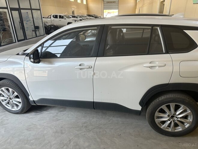 Toyota Corolla Cross-3