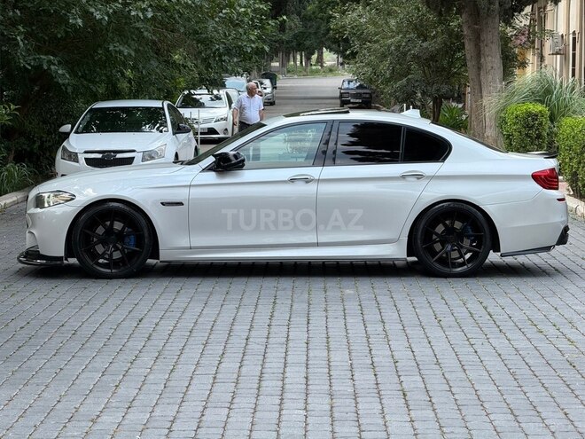 BMW 528-6