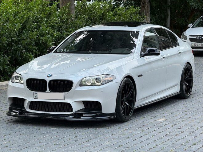 BMW 528-4