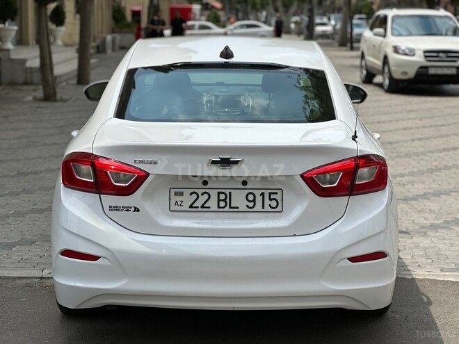 Chevrolet Cruze-6