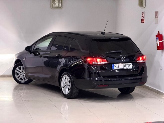 Opel Astra-4