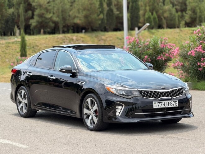 Kia Optima-4