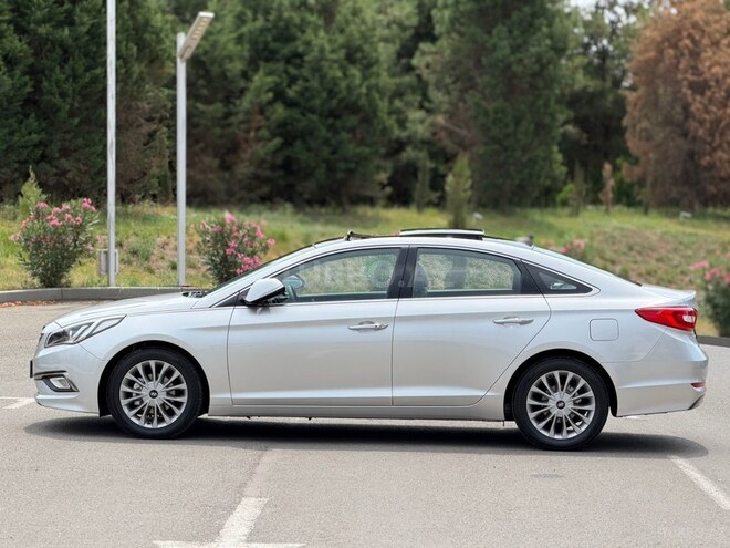 Hyundai Sonata-6