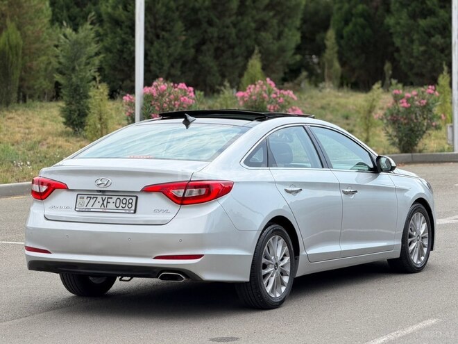 Hyundai Sonata-9