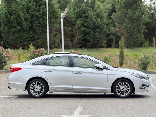 Hyundai Sonata-7