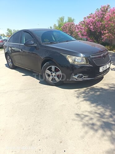 Chevrolet Cruze-6