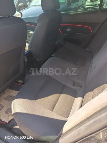 Chevrolet Cruze-7