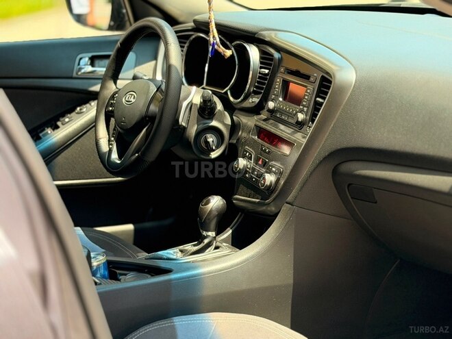 Kia Optima-6