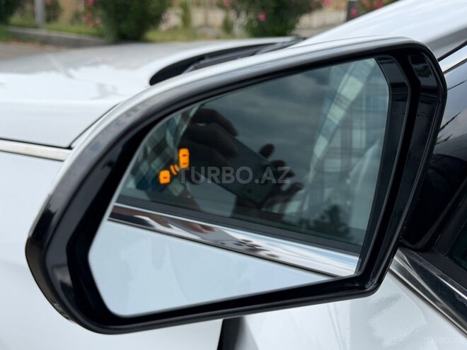 Hyundai Sonata-26