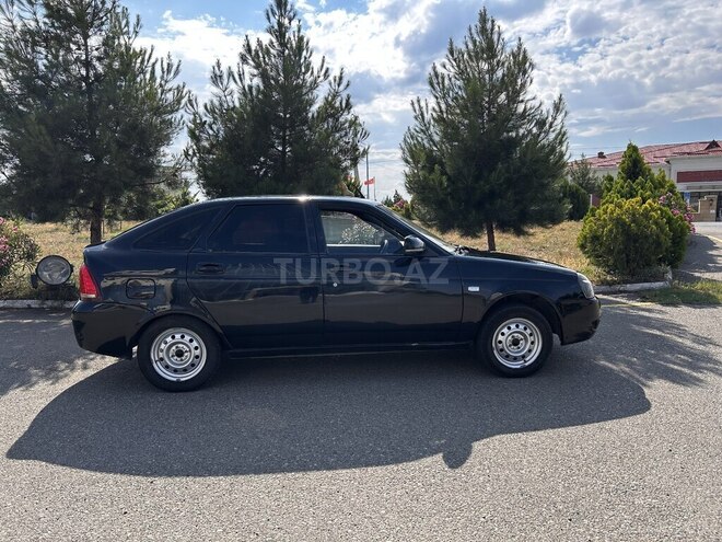 LADA (VAZ) Priora-5