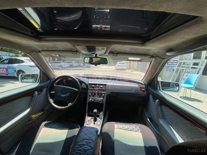 Mercedes C 220-7