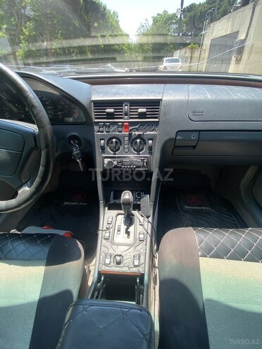 Mercedes C 220-8