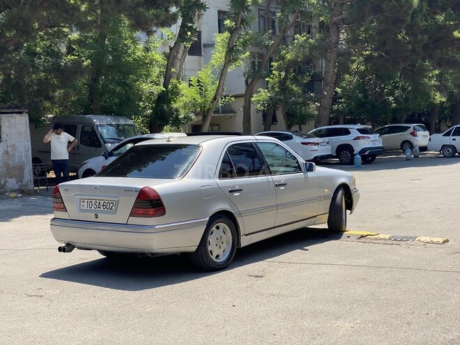 Mercedes C 220-3
