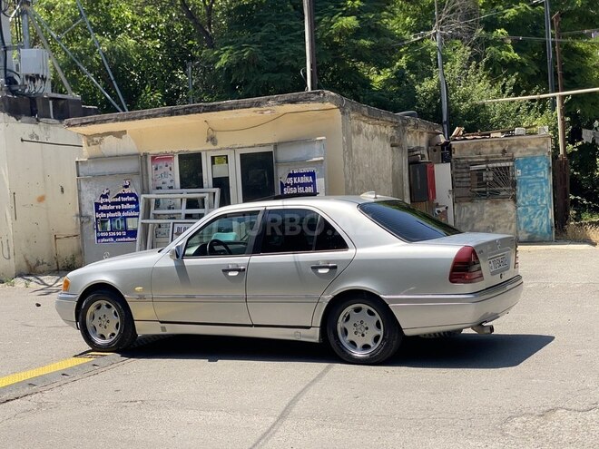 Mercedes C 220-4