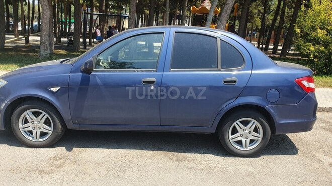 Saipa Saina-3