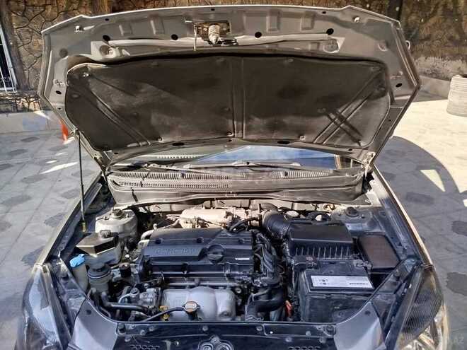 Kia Rio-4