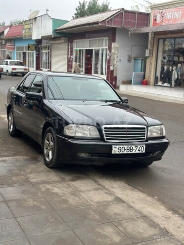 Mercedes C 200-3