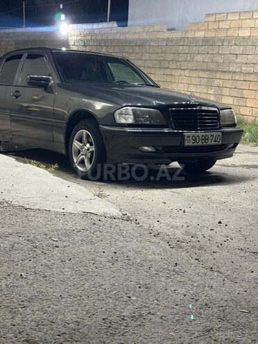 Mercedes C 200-7