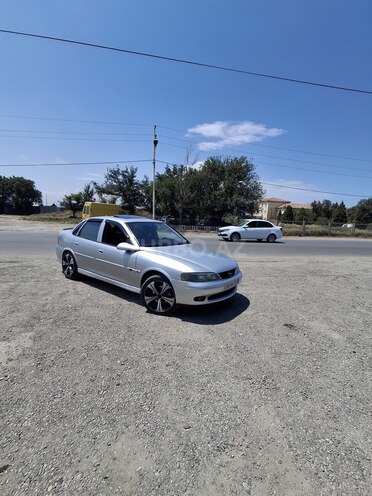 Opel Vectra-1
