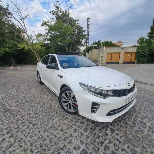 Kia Optima-4