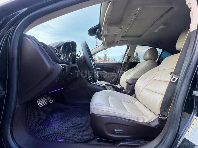 Chevrolet Cruze-10