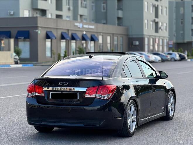 Chevrolet Cruze-5