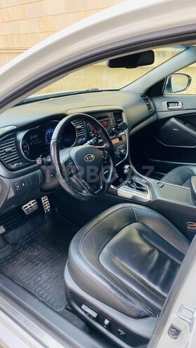 Kia Optima-11