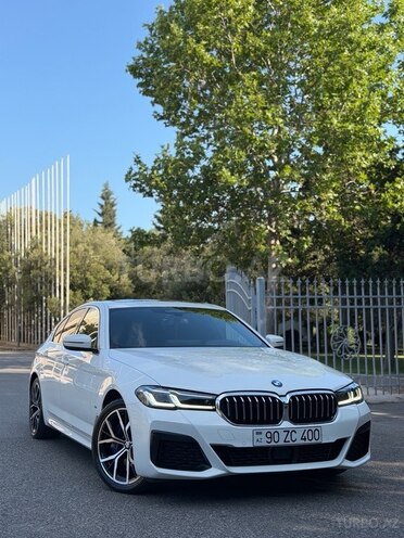BMW 530e-1