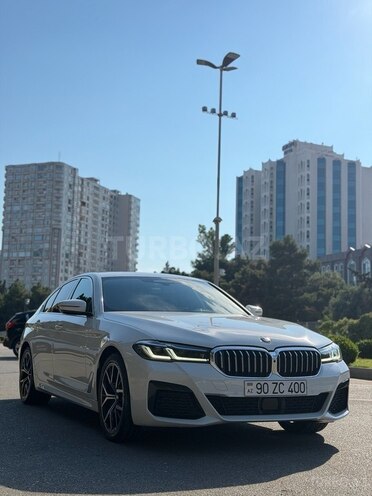 BMW 530e-3