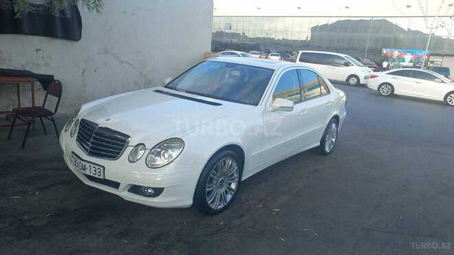 Mercedes E 220-10