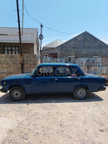 LADA (VAZ) 2107-17