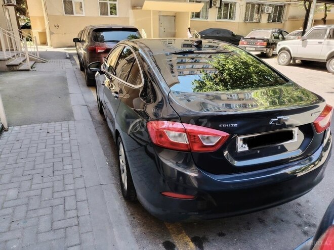 Chevrolet Cruze-7