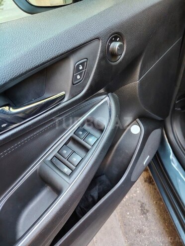 Chevrolet Cruze-14