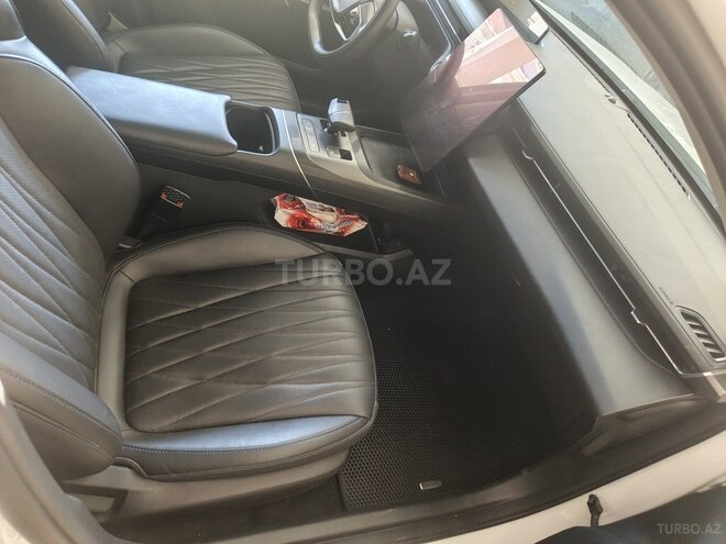 Changan Qiyuan A05-4
