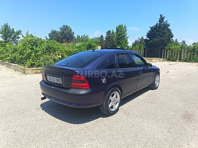 Opel Vectra-15