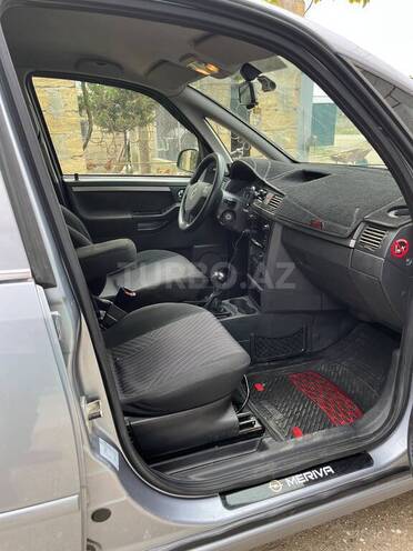Opel Meriva-3