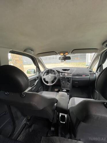 Opel Meriva-10
