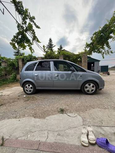 Opel Meriva-4