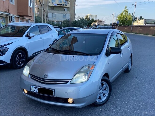 Toyota Prius-6