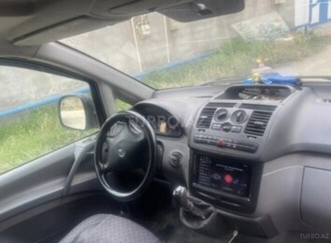 Mercedes Vito 115 CDI-3
