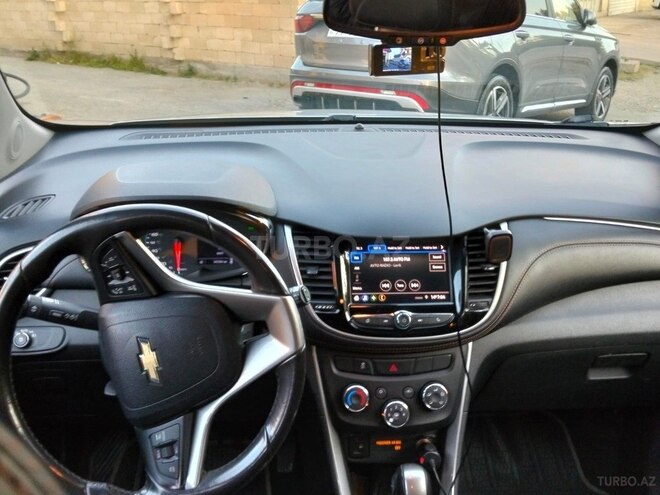 Chevrolet Trax-6