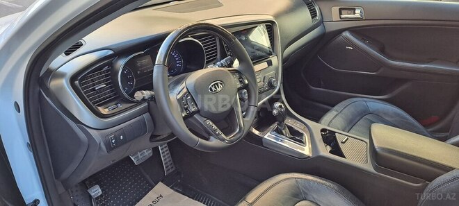 Kia Optima-14
