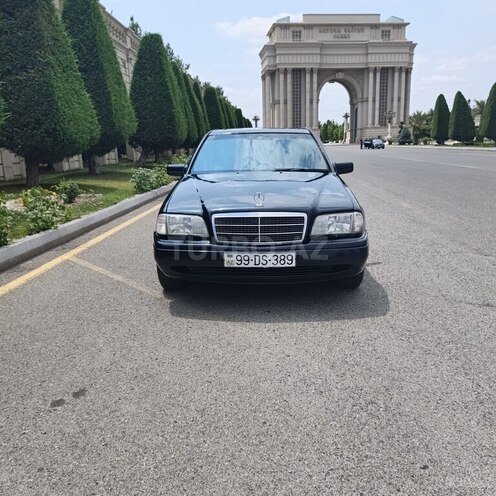 Mercedes C 230-1
