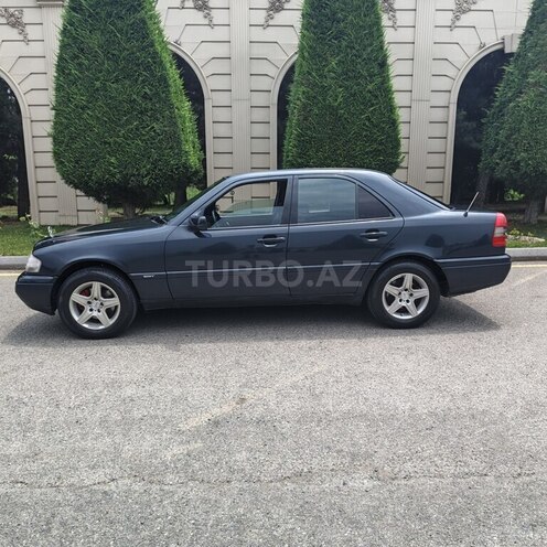 Mercedes C 230-5