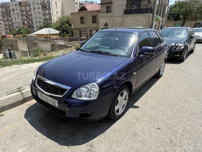 LADA (VAZ) Priora-1