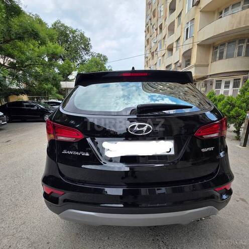 Hyundai Santa Fe-2
