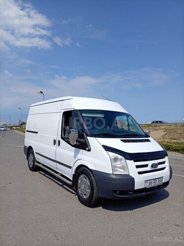 Ford Transit-2