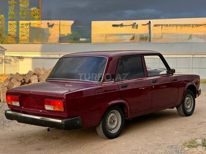 LADA (VAZ) 2107-3