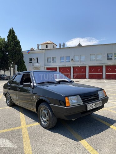 LADA (VAZ) 21099-8